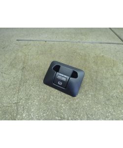 Schalter PUSH LOCK PULL RELEASE 31334637 118Tkm Volvo XC60 2.0 D3 12.1720.096
