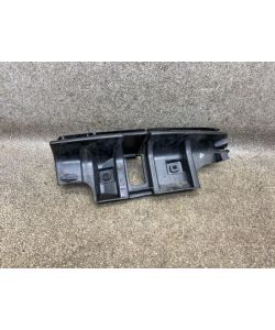 Halter Stoßstange hinten rechts 30657219 Volvo C30 2.0 D3 Facelift 11.1858.038
