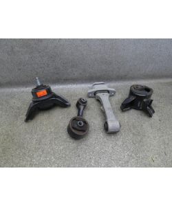 Motorlager D4HA Motorhalter 133Tkm Hyundai ix35 2.0 CRDI 12.1816.171
