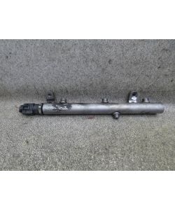 Einspritzleiste A6420700695 R rechts 167Tkm Chrysler 300C 3.0 CRD 09.1752.026