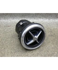 Luftdüse A1178300354 Lüftungsgitter def 50Tkm Mercedes W117 CLA250 15.1823.033