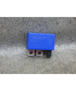 Steuergerät Batterie A0035422319 Relais Mercedes W117 CLA 250 AMG 15.1823.203