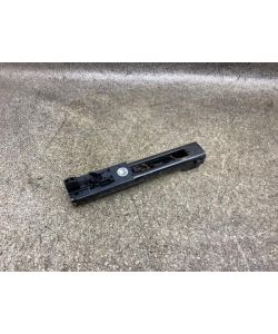 Höhenversteller Sicherheitsgurt vorne links 1T0857819B VW Tiguan 5N 16.1938.046