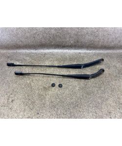Scheibenwischerarm vorne 8K1955407 8K1955408 Audi A4 8K 2.0 TDI 13.1905.173