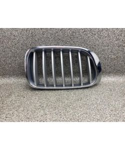 Kühlergrill rechts 7210726 7237422 BMW X3 F25 2.0 D Facelift 16.1972.170
