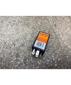 Relais 8690280 Servotronic Volvo V70 II 2.5 T 04.1923.075