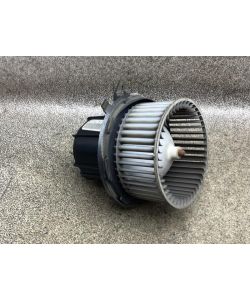 Heizungsgebläse V7771001 Klimagebläse 295Tkm Mercedes C218 W218 CLS 12.1873.038