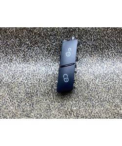 Schalter Zentralverriegelung vorne rechts Mercedes C218 W218 CLS 12.1873.142