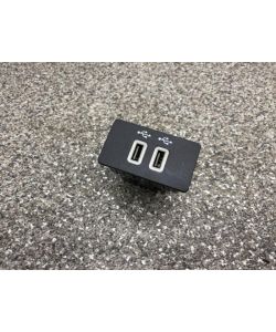 USB Anschluss HC3T-14F014-BC 92Tk Ford Mondeo MK5 BA7 18.1978.081