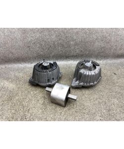Motorlager A2122406317 651.911 196Tkm Mercedes W207 C207 E250 CDI 11.1920.205