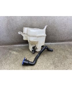 Waschwasserbehälter 30784233 30699202 134Tkm Volvo V70 III 2.0 D3 14.1912.185