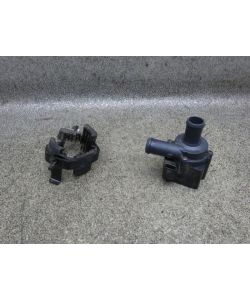 Zusatzwasserpumpe 059121012A Halter Wasser Pumpe Audi A7 4G 3.0 TDI 13.1774.084