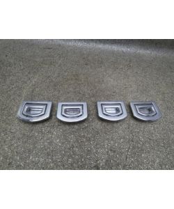 Verzurrösen Fixierösen 1K0864203 Chrom Halter Audi A4 B8 8K5 10.1757.037