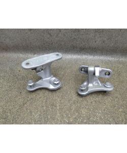 Scharnier Tür VR vorne rechts 140Tkm Mercedes W246 B200  13.1835.052