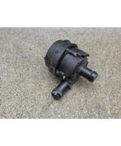Zusatzwasserpumpe A0005000686 0392023206 140Tkm Mercedes W246 B200 13.1835.064