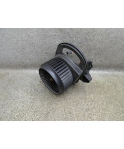 Heizungsgebläse A2469064200 140Tkm Mercedes W246 B200 13.1835.060