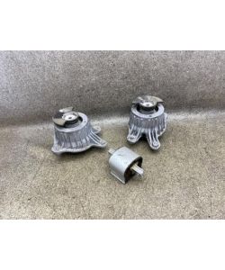 Motorlager A2052403400 A2052406717 A2052406617 Mercedes S205 W205 D 16.1960.187