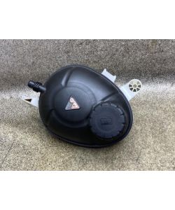 Ausgleichsbehälter Kühlwasser A2055000049 Mercedes S205 W205 C220 D 16.1960.166