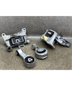 Motorhalter Motorlager 113560007R 133Tkm Renault Scenic III JZ 13.1941.196