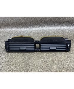 Luftdüse mitte 30676292 30643315 Lüftungsgitter Volvo S80 II Kinetic 07.1879.031