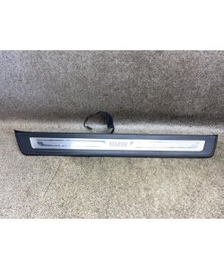 Einstiegsleiste vorne links 7337017 def BMW F11 F10 520D Touring 17.1875.017