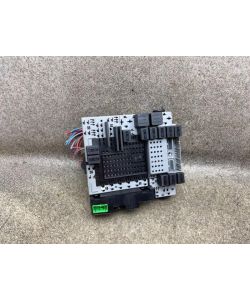 Sicherungskasten 30682664 P8691998 Relais 566Tkm Volvo V70 II 2.5 T 04.1923.023
