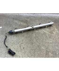 Einspritzleiste links 000283628 Maserati Ghibli III M156 M157 3.0 15.1939.264