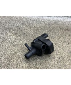 Zusatzwasserpumpe A2118350028 144Tkm Mercedes W204 C200 11.1865.138