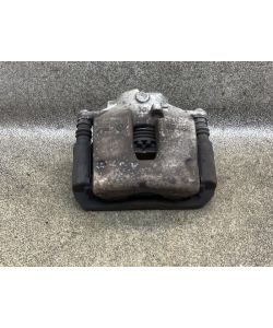 Bremssattel vorne links 295mm 144Tkm Mercedes W204 C200 Facelift 11.1865.061
