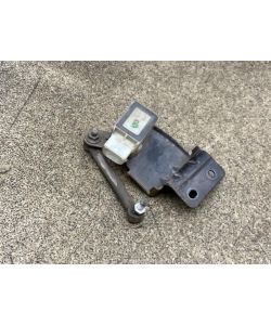 Höhensensor vorne 89077263 107Tkm Maserati Ghibli III M156 M157 15.1939.177