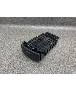 Becherhalter 84680-4H000 def Hyundai H-1 II Travel Premium Starex 12.1977.022