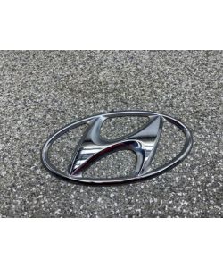 Zeichen Heckklappe hinten Hyundai H-1 Travel Starex Premium 12.1977.062