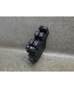 Fensterheberschalter vorne links 30773895 171Tkm Volvo V70 II 2.4D 08.1815.007
