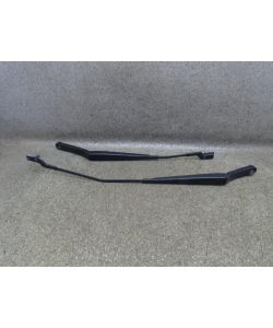 Scheibenwischerarm vorne 5G1955410A 5G1955409C 84Tkm VW Golf VII AU 14.1825.082