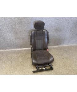 Sitz 2te Reihe hinten rechts def Lancia Voyager RT Platinum 15.1902.090