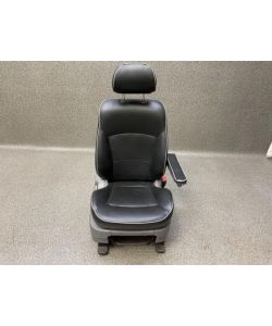 Beifahrersitz vorne rechts Leder Sitz Hyundai H-1 Travel Starex 12.1977.105