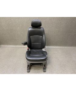 Fahrersitz vorne links Leder Sitz Heizung Hyundai H-1 Travel Starex 12.1977.104