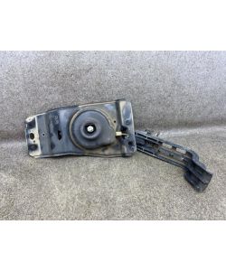 Halter Ersatzrad 05109667AG Befestigung Lancia Voyager RT 2015 15.1902.239