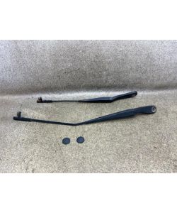 Wischerarm vorne 30698249 30698250 Scheibenwischer Volvo V50 D Kombi 05.1926.095
