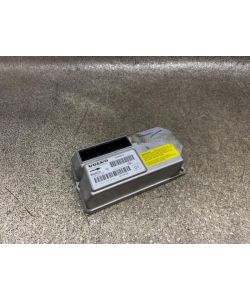 Airbag Steuergerät P30658912 Sensor Volvo V70 II 2.4 D Kombi 04.1924.034