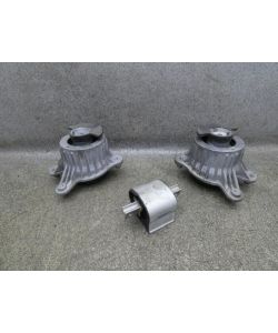 Motorlager A2052400300 A2052400200 110Tkm Mercedes W205 C300 16.1827.201