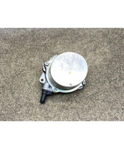 Vakuumpumpe 057145100AE Unterdruckpumpe Porsche Cayenne 9PA 3.0 TDI 09.1861.257