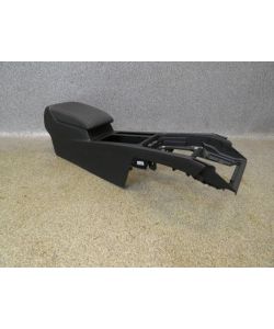Mittelkonsole Armlehne 193Tkm VW Passat B8 2.0 TDI 17.1818.142