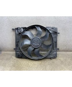 Kühlerlüfter A0999061000 3137234063 Motorlüfter Mercedes W213 E200 17.1936.212