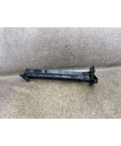 Halter Kühler rechts A0995042000 Rahmen 92Tkm Mercedes W213 E200 17.1936.195