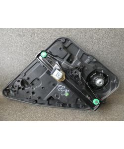 Fensterheber hinten rechts A1767300279 188Tkm Mercedes W176 A180 13.1819.204