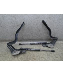 Scharnier Motorhaube 81161-3Z000 vorne 139Tkm Hyundai i40 1.7 CRDi 15.1734.134