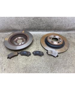 Bremsscheiben hinten Bremsklötze 01847642 DF6187 Volvo V70 III 08.1951.072