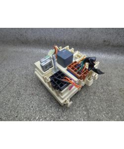 Sicherungskasten 15058035 Relais Chevrolet Tahoe GMT820 5.3 02.1717.021