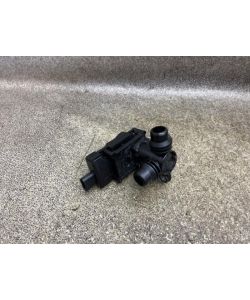 Umschaltventil A0005061300 Wasserventil Mercedes W213 S213 E300 19.1928.240